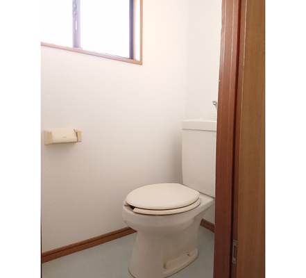 貸家3トイレ